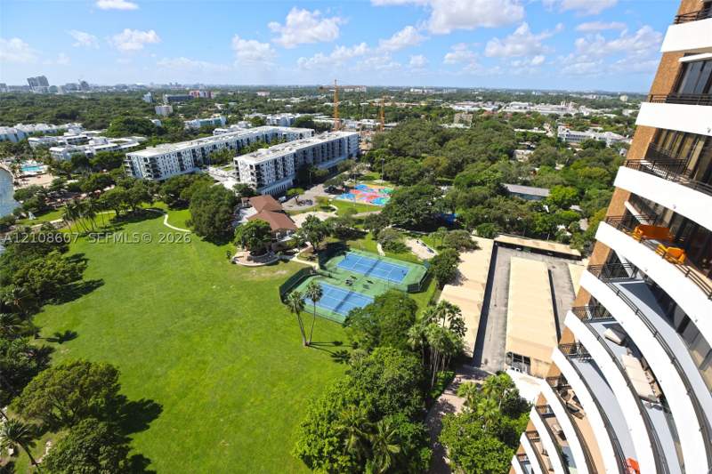 3 bedroom Condominium at 720 NE 69th St 21S, Palm Bay Towers Condo, Miami — photo 3