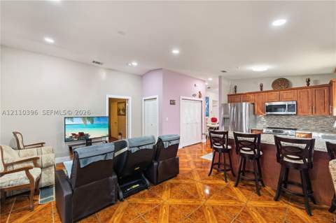 9182 NW 112th Ter, Hialeah Gardens FL - photo 19 of 46