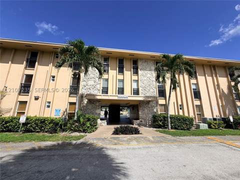 241 S Royal Poinciana Blvd 205, Miami Springs FL - photo 10 of 11