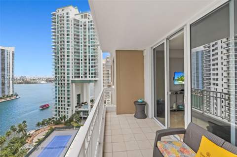 801 Brickell Key Blvd 2006, Miami FL - photo 9 of 44