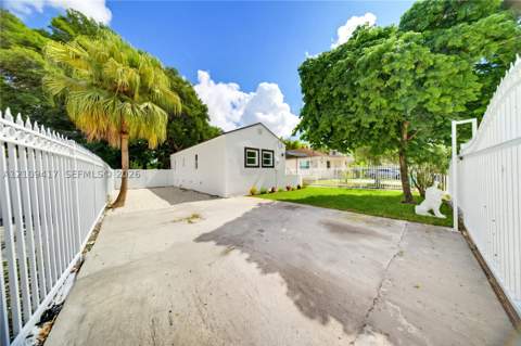 4133 NW 22nd Ct, Miami FL - photo 19 of 27