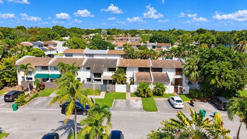 3 bedroom Townhouse at 11335 SW 71st Ln, Snapper Creek Townhouses, Miami — photo 4