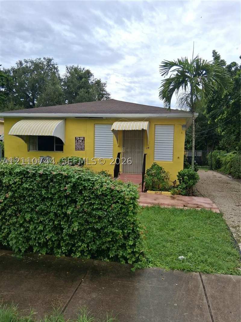 3 bedroom SingleFamilyResidence at 118 NE 118th St, La Paloma, Miami — photo 1