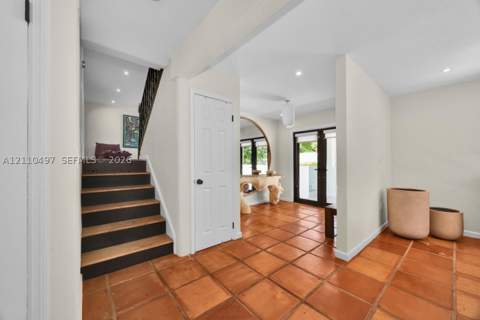15922 SW 83rd Ct, Palmetto Bay FL - photo 12 of 44