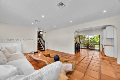 15922 SW 83rd Ct, Palmetto Bay FL - photo 15 of 44