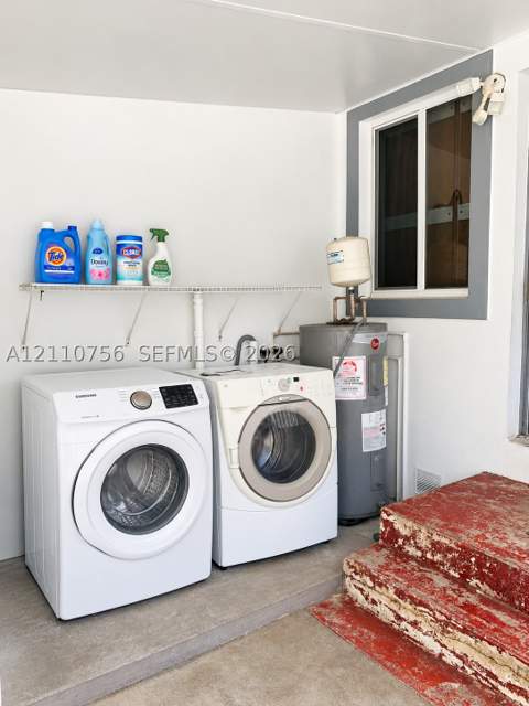 1351 NW 55th Ter, Miami FL - photo 9 of 15