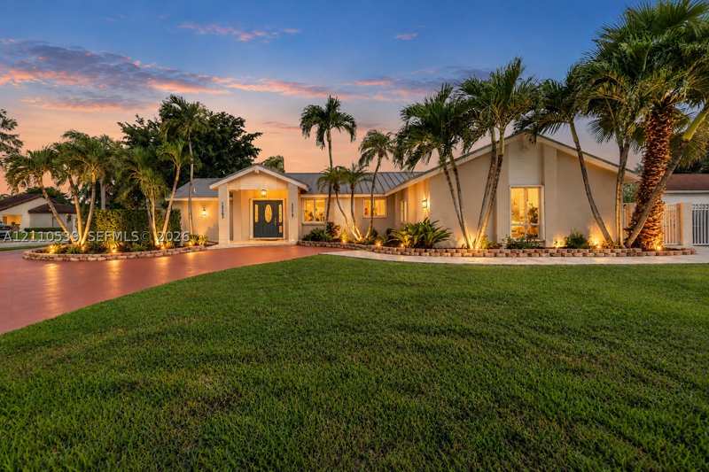 5 bedroom SingleFamilyResidence at 15263 SW 157th Ter, Weitzer Shauna Meadows SE, Miami — photo 1