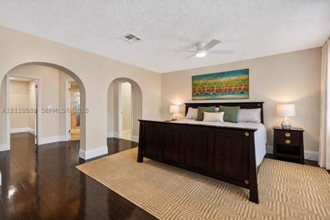 15263 SW 157th Ter, Miami FL - photo 10 of 39