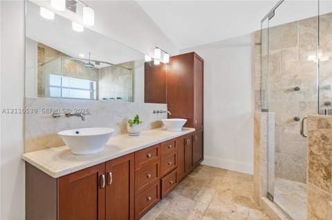 15263 SW 157th Ter, Miami FL - photo 11 of 39