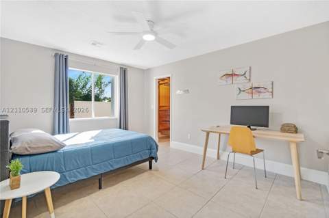 15263 SW 157th Ter, Miami FL - photo 15 of 39