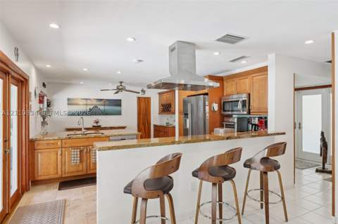 360 Menores Ave, Miami FL - photo 13 of 52