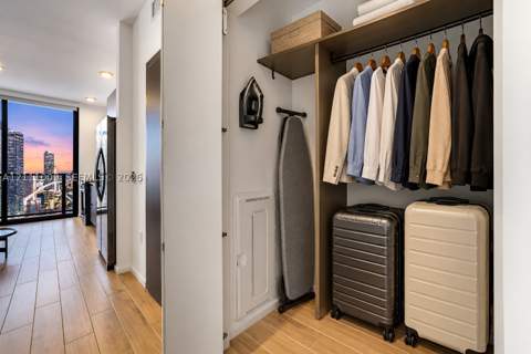 398 NE 5th St 4308, Miami FL - photo 15 of 35