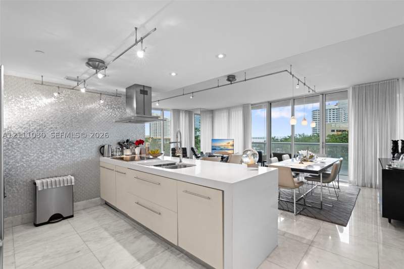 3 bedroom Condominium at 495 Brickell Ave 501, Icon Brickell No Two, Miami — photo 5