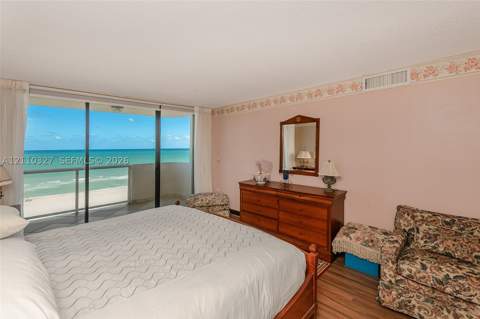 5757 Collins Ave 1005, Miami Beach FL - photo 16 of 55