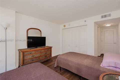 5757 Collins Ave 1005, Miami Beach FL - photo 21 of 55