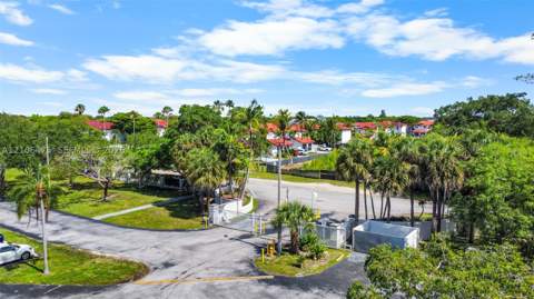 8200 SW 210th St 103, Cutler Bay FL - photo 14 of 26