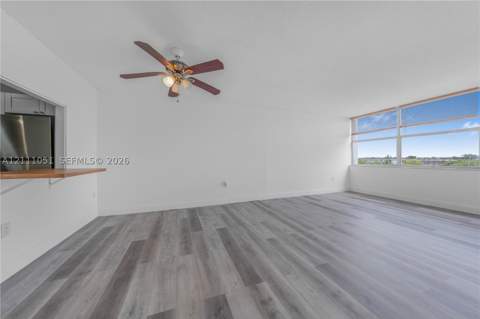 1300 NE Miami Gardens Dr 512E, Miami FL - photo 12 of 28