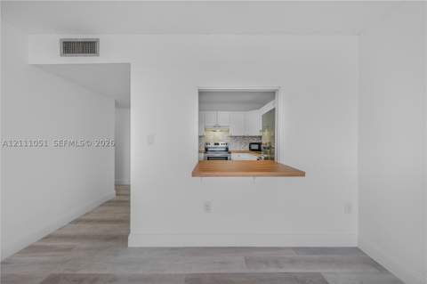1300 NE Miami Gardens Dr 512E, Miami FL - photo 15 of 28