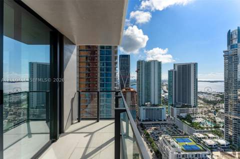 20 NE 11 4208, Miami FL - photo 16 of 24