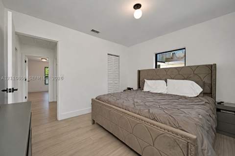 854 NW 76th St, Miami FL - photo 14 of 28