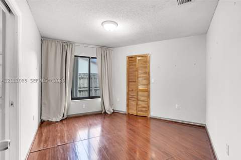 14420 SW 166th Ter, Miami FL - photo 16 of 38
