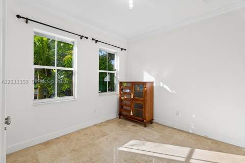 16625 Old Cutler Rd, Palmetto Bay FL - photo 19 of 66