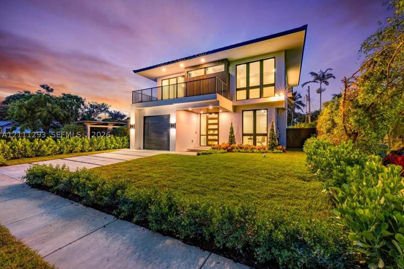 3 bedroom SingleFamilyResidence at 5765 SW 47th St, Riviera Ests, Miami — photo 3