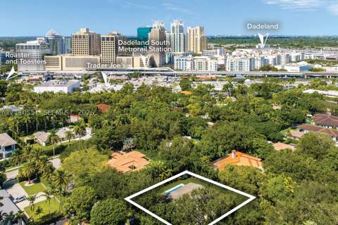 9330 SW 71st Ave, Pinecrest FL - photo 24 of 28