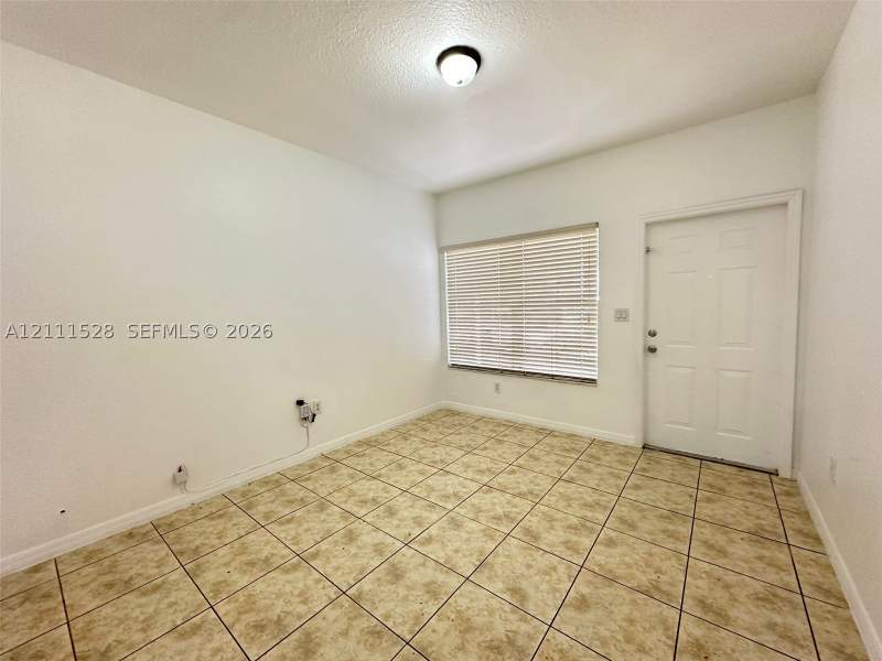 3 bedroom Townhouse at 845 SW 6th Pl, Abel Homes At Keys Winds, Florida City — photo 3