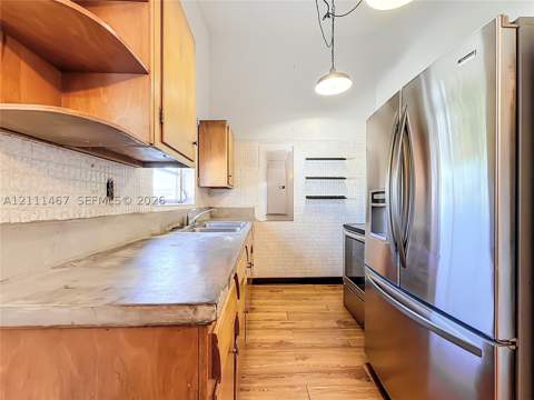 8451 SW 35th Ter, Miami FL - photo 9 of 30