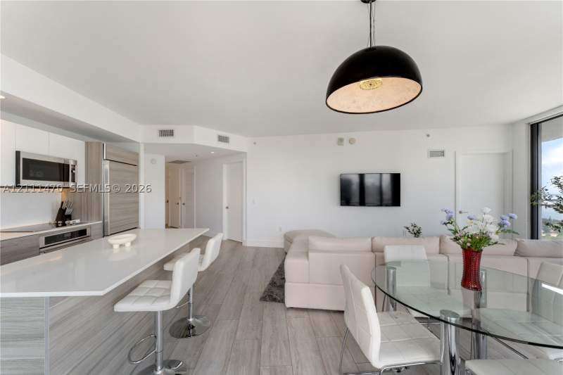 2 bedroom Condominium at 121 NE 34th St 2204, 3401 Midtown Condo, Miami — photo 5