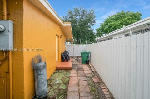 20431 NE 14th Ct, Miami FL - photo 6 of 48