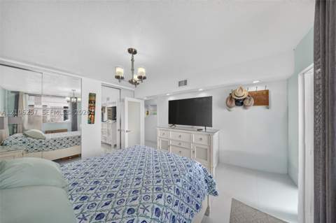 335 Collins 203, Miami Beach FL - photo 7 of 18