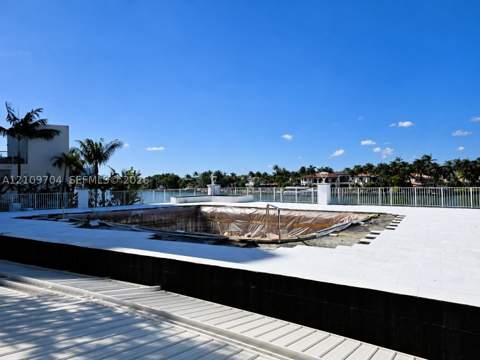 6770 Indian Creek Dr 14C, Miami Beach FL - photo 18 of 43