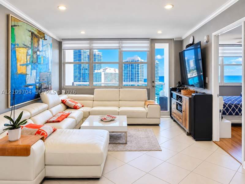 1 bedroom Condominium at 6770 Indian Creek Dr 14C, Aquasol Condo, Miami Beach — photo 4