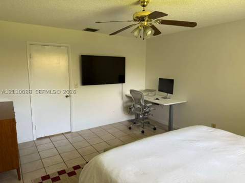 9334 SW 171st Ter, Palmetto Bay FL - photo 12 of 23