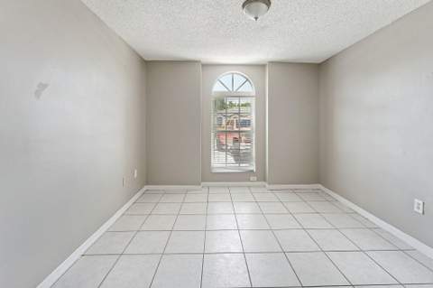 17837 SW 114th Avenue, Miami FL - photo 10 of 37