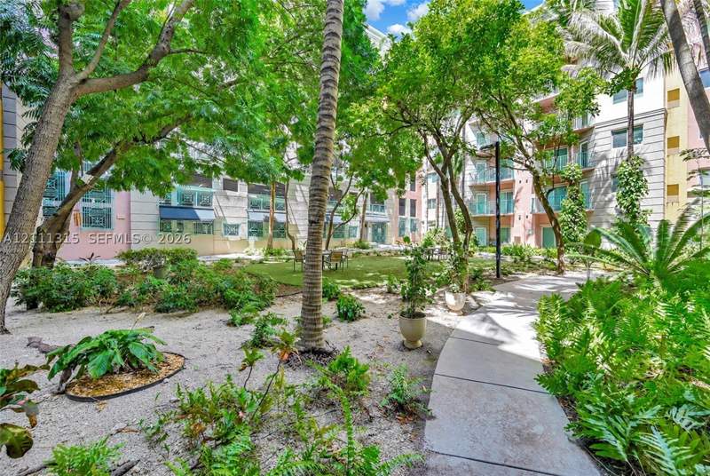 2 bedroom Condominium at 6001 SW 70th St 640, Valencia Condo, South Miami — photo 4