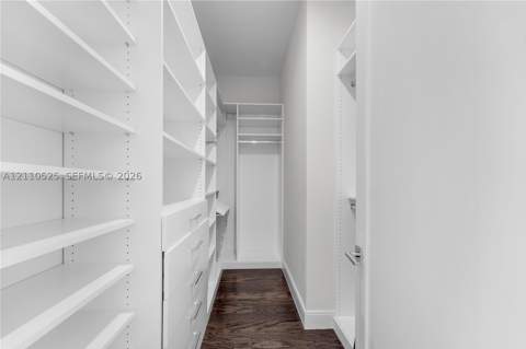 8061 NW 42nd St, Doral FL - photo 18 of 41
