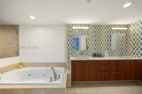 8925 Collins Ave 4J, Surfside FL - photo 21 of 63