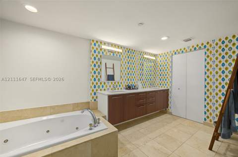 8925 Collins Ave 4J, Surfside FL - photo 22 of 63