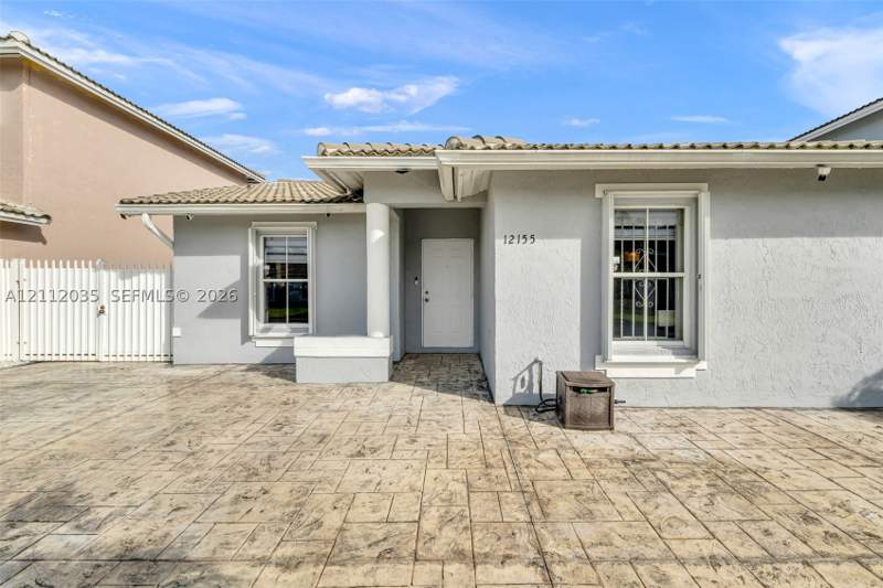 3 bedroom SingleFamilyResidence at 12155 SW 251st St, Biscayne Point South, Homestead — photo 4