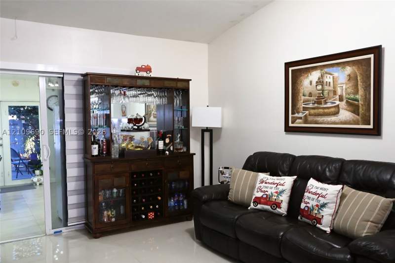 3 bedroom SingleFamilyResidence at 5651 W 20th Ct, Michelle Jardins, Hialeah — photo 4