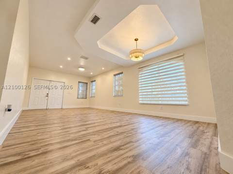 15813 SW 140th St, Miami FL - photo 7 of 33