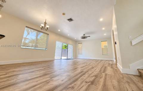 15813 SW 140th St, Miami FL - photo 9 of 33