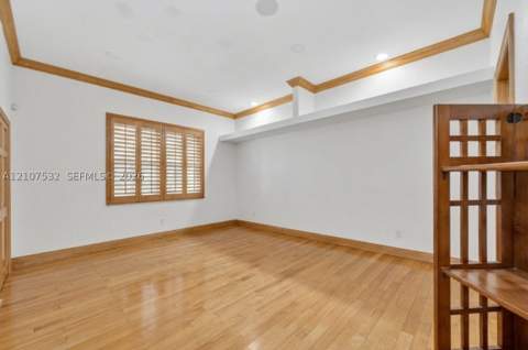 9124 NW 147th Ter, Miami Lakes FL - photo 24 of 33