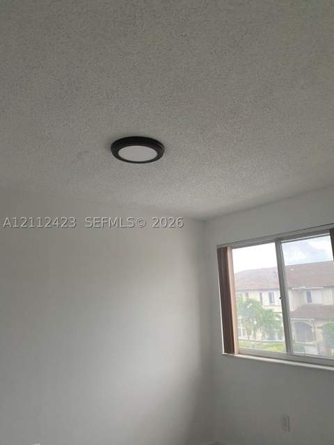 8555 SW 152nd Ave 104, Miami FL - photo 11 of 33
