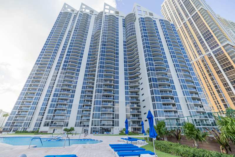 3 bedroom Condominium at 17555 Collins Avenue 2305, The Pinnacle Condo, Sunny Isles Beach — photo 1