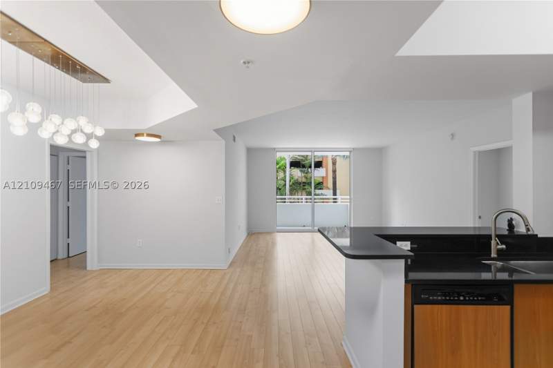 2 bedroom Condominium at 18800 NE 29th Ave 226, Venture At Aventura East, Aventura — photo 2
