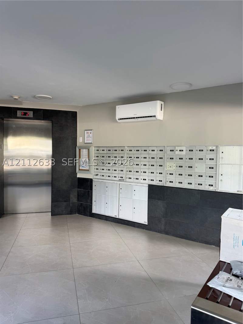 1 bedroom Condominium at 1770 NE 191st St 104-1, Jade Winds Group -, Miami — photo 2